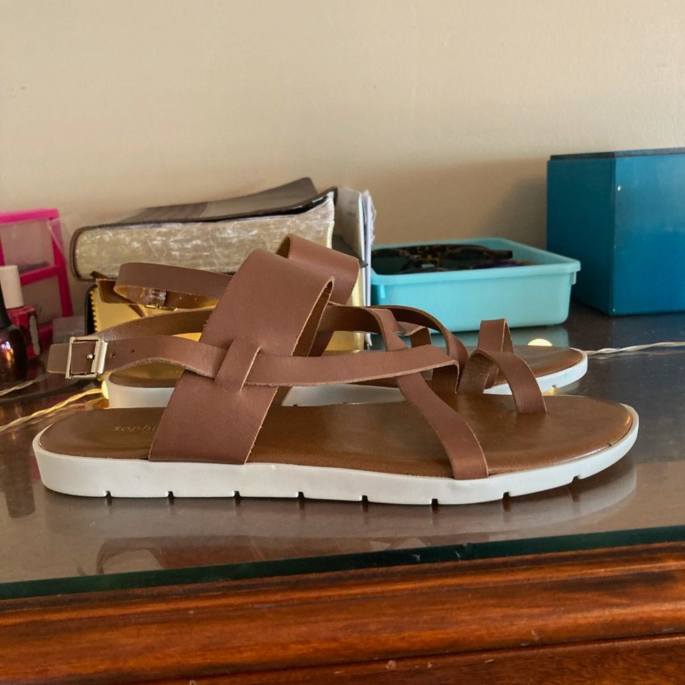 Tan strappy sandals